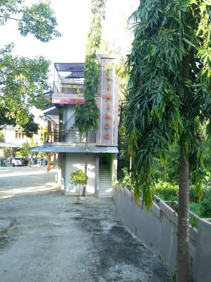 Pondok Wisata Dan Restoran Elim Waingapu Eksteriør billede