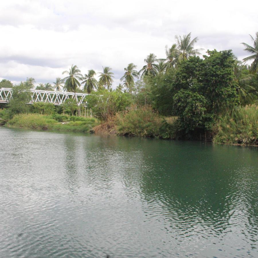 Pondok Wisata Dan Restoran Elim Waingapu Eksteriør billede